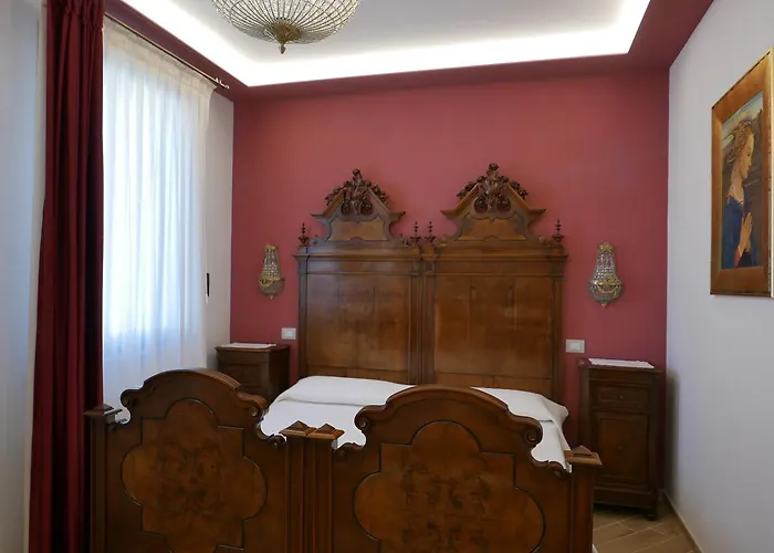 La Corte Dei Ducati 코마키오